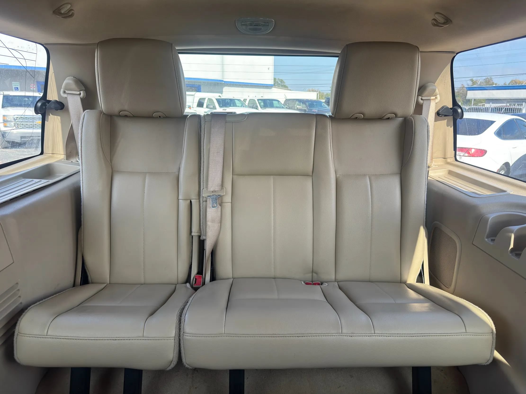 Used 2013 Ford Expedition 2WD image 13