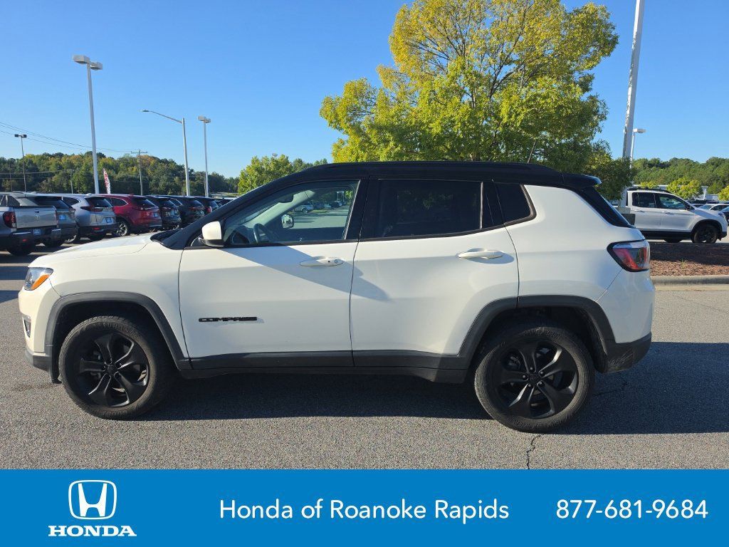 Used 2019 Jeep Compass Latitude AWD/4WD image 2