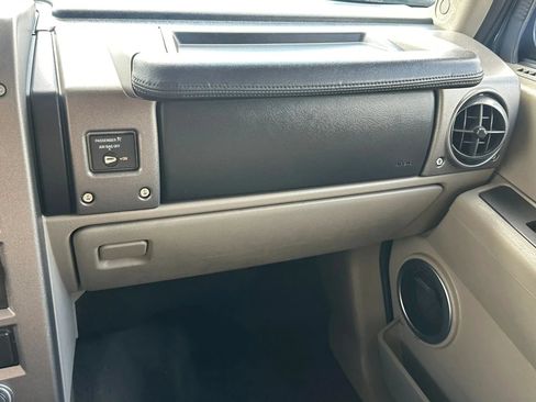 Used 2004 HUMMER H2 AWD/4WD image 42