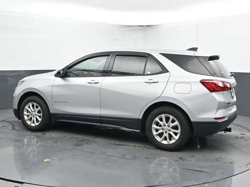 Used 2018 Chevrolet Equinox LS FWD image 7