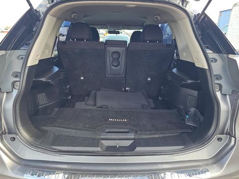 Used 2015 Nissan Rogue S FWD image 13