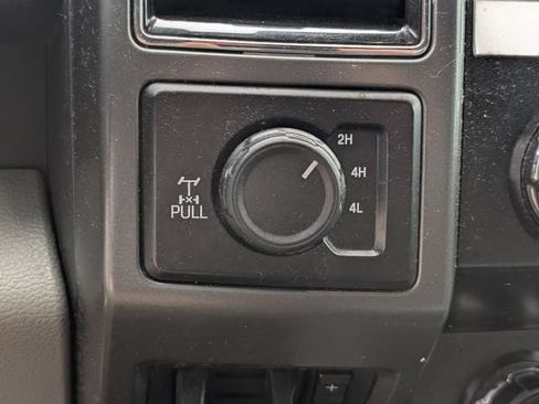 Used 2020 Ford F250 XLT w/ XLT Premium Package AWD/4WD image 17