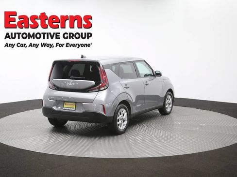Used 2023 Kia Soul LX w/ Option Group 015 FWD image 40