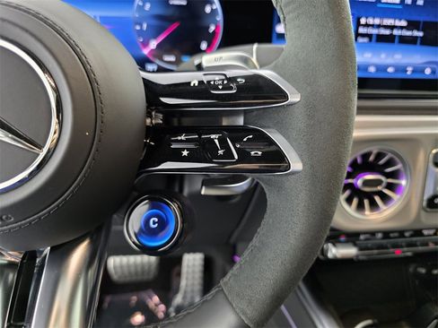 Used 2025 Mercedes-Benz G 63 AMG 4MATIC image 21