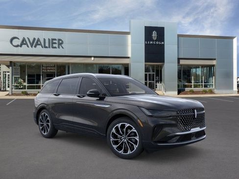 New 2026 Lincoln Nautilus Reserve image 7