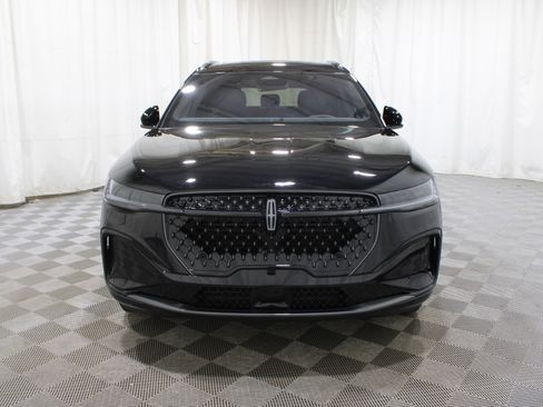 Used 2025 Lincoln Nautilus Reserve w/ Jet Appearance Package AWD/4WD image 29