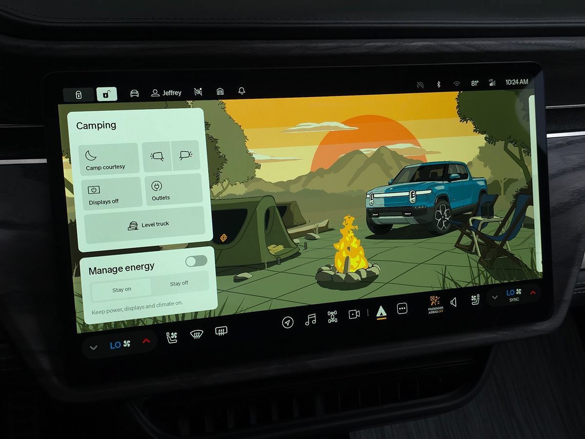 Used 2023 Rivian R1T Adventure Dual AWD/4WD image 53