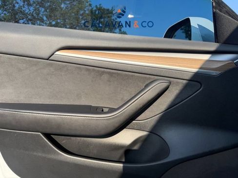 Used 2023 Tesla Model 3 Standard Range RWD image 8