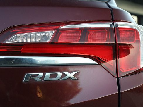 Used 2017 Acura RDX FWD w/ Technology Package image 7