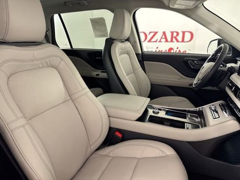 New 2026 Lincoln Aviator Reserve image 20