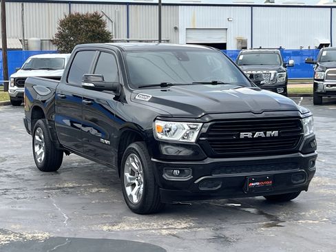 Used 2020 RAM 1500 Lone Star RWD image 5