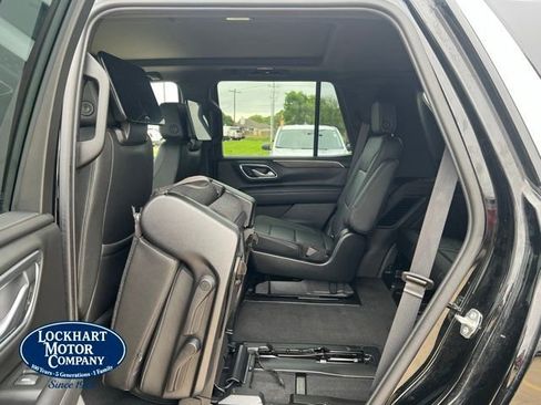 Used 2021 Chevrolet Tahoe LT w/ LT Signature Plus Package RWD image 13