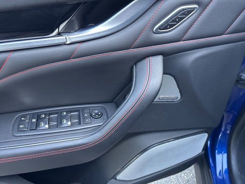 Used 2022 Maserati Levante GT image 15