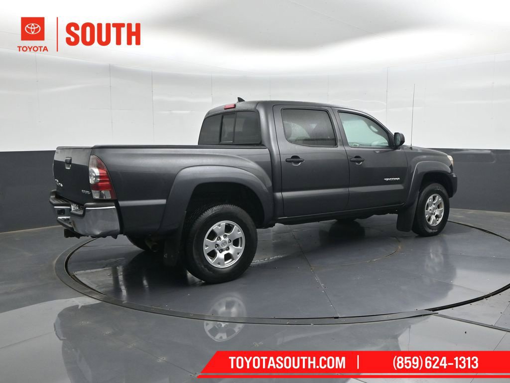 Used 2012 Toyota Tacoma 4x4 Double Cab w/ SR5 Pkg image 2