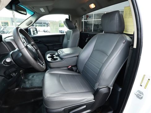 Used 2018 RAM 1500 Tradesman RWD image 22