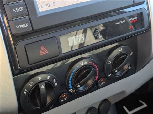 Used 2013 Toyota Tacoma 4x4 Double Cab w/ TRD Sport Pkg image 11
