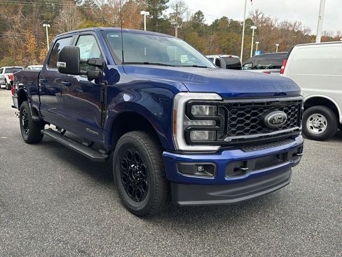New 2026 Ford F250 XLT w/ XLT Premium Package AWD/4WD image 8