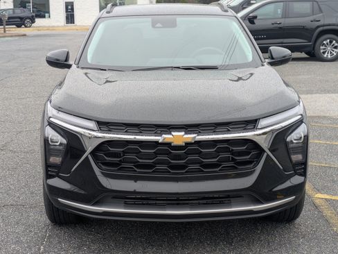 New 2026 Chevrolet Trax LT image 9