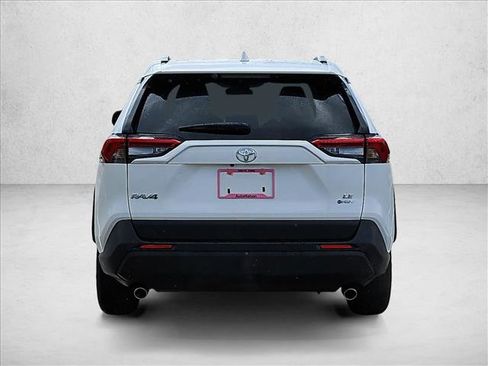 Used 2025 Toyota RAV4 LE AWD/4WD image 7