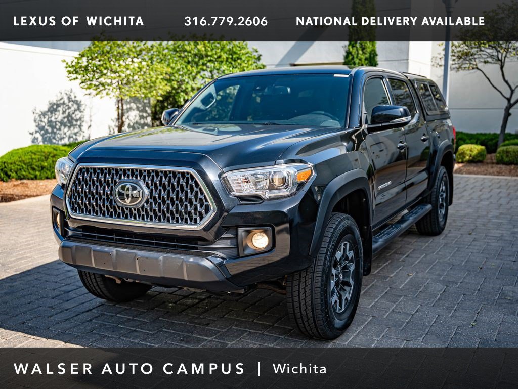 Used 2019 Toyota Tacoma TRD Off-Road AWD/4WD image 1
