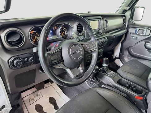 Used 2021 Jeep Wrangler Unlimited Sport AWD/4WD image 9