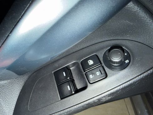 Used 2017 FIAT 124 Spider Classica image 16