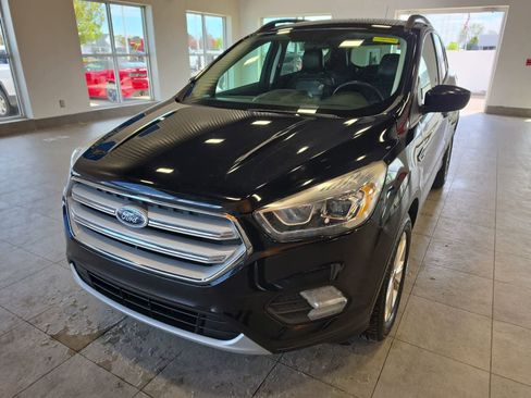 Used 2018 Ford Escape SEL AWD/4WD image 2