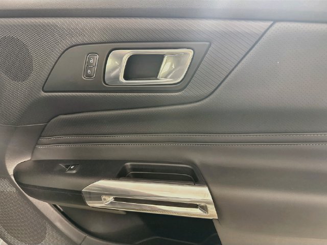Used 2026 Ford Mustang Premium RWD image 28