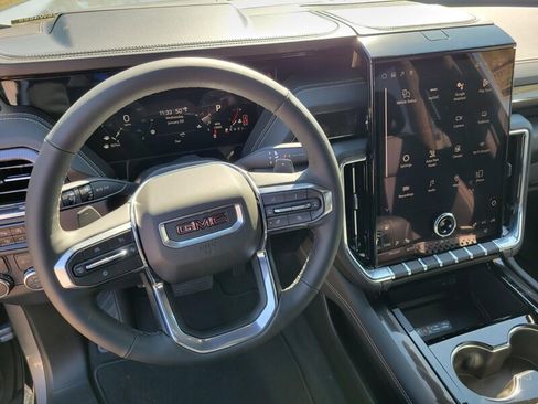 New 2026 GMC Yukon XL Elevation RWD image 15