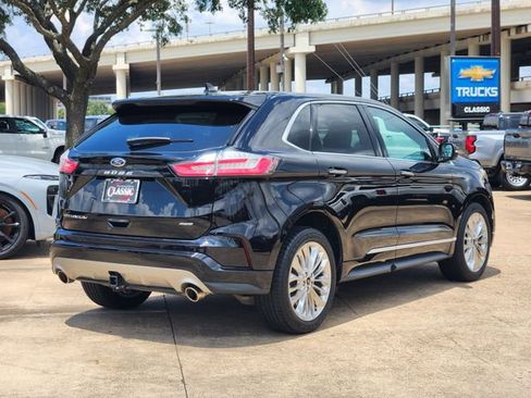 Used 2022 Ford Edge Titanium w/ Equipment Group 301A AWD/4WD image 7