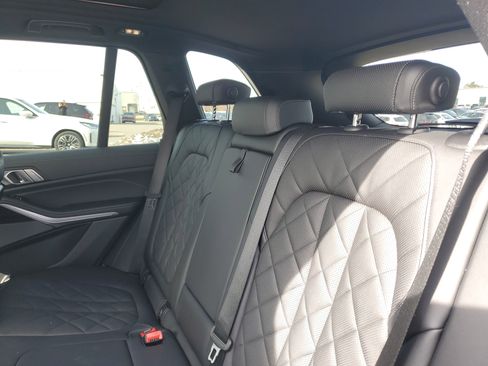 Used 2024 BMW X5 xDrive40i w/ Premium Package image 24