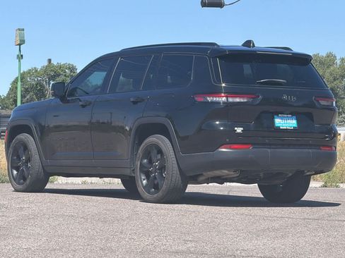 Used 2024 Jeep Grand Cherokee L Altitude AWD/4WD image 6