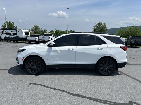 Used 2024 Chevrolet Equinox RS AWD/4WD image 4