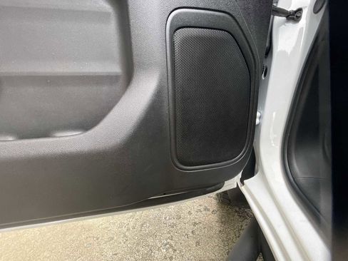 Used 2024 Chevrolet Silverado 2500 Custom w/ Custom Value Package image 22