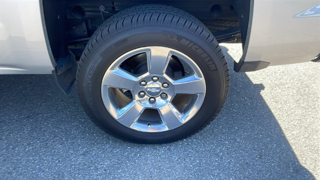 Used 2017 Chevrolet Silverado 1500 LT w/ Max Trailering Package RWD image 28