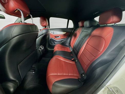 Used 2019 Mercedes-Benz GLC 300 4MATIC Coupe image 28