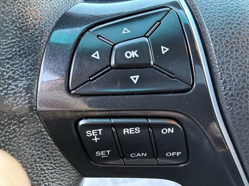 Used 2016 Ford Explorer Limited w/ Equipment Group 301A AWD/4WD image 30