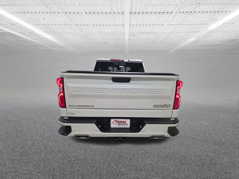 Used 2025 Chevrolet Silverado 1500 High Country w/ High Country Premium Package image 7