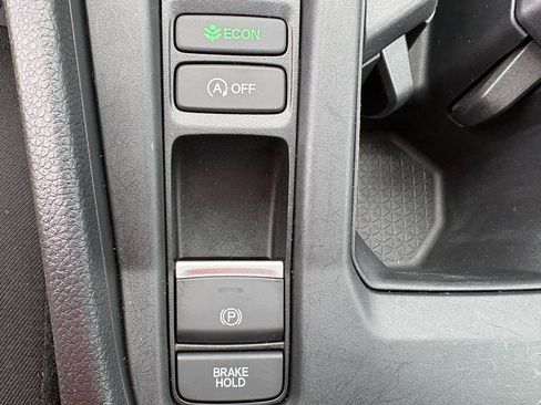 Certified 2025 Honda Accord LX image 21