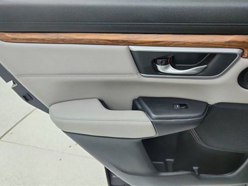 Used 2017 Honda CR-V EX-L image 31