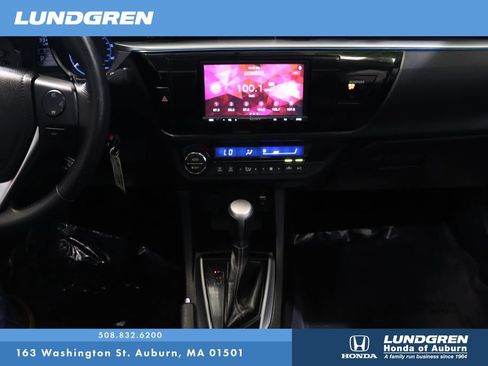 Used 2015 Toyota Corolla S FWD image 21