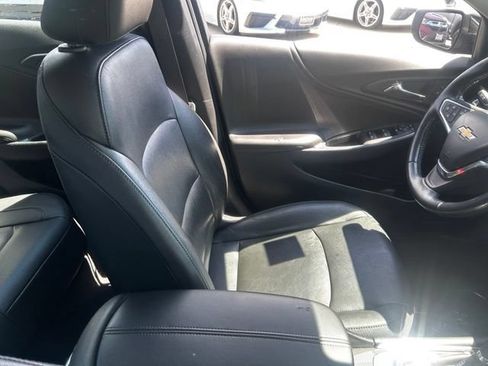 Used 2020 Chevrolet Malibu LT w/ Leather Package FWD image 23