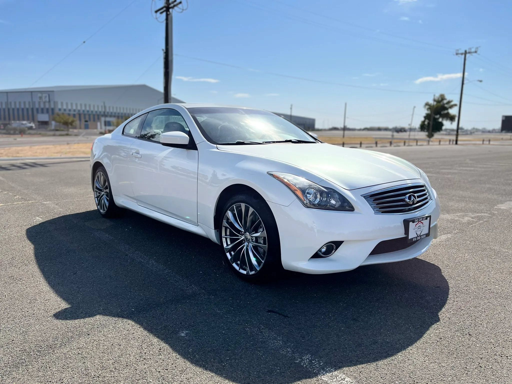 Used 2012 INFINITI G37 x Coupe AWD/4WD image 3