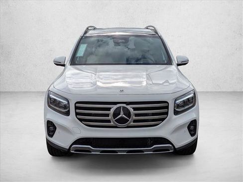 Used 2026 Mercedes-Benz GLB 250 image 4
