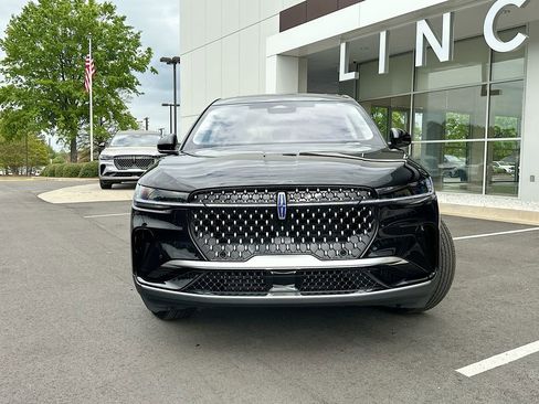 New 2026 Lincoln Nautilus Premier w/ Equipment Group 102A image 5