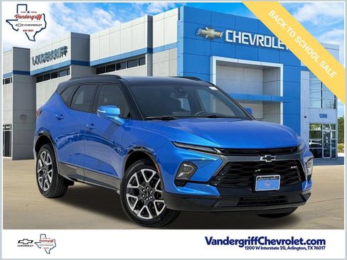 Certified 2026 Chevrolet Blazer RS FWD image 1