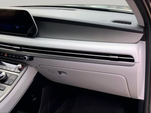 Certified 2025 Hyundai Palisade SEL FWD image 18