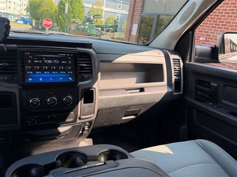 Used 2016 RAM 3500 Tradesman w/ Popular Equipment Group RWD image 22