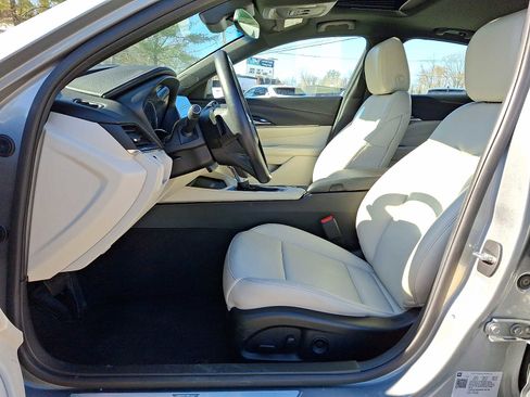 Certified 2023 Cadillac CT4 Luxury w/ Sun And Sound Package image 17