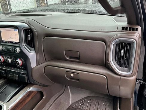 Used 2020 GMC Sierra 1500 SLT w/ SLT Premium Plus Package image 17